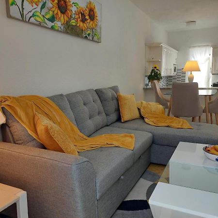 Jacuzzi House Sunflower Коста-дель-Силенцио Экстерьер фото