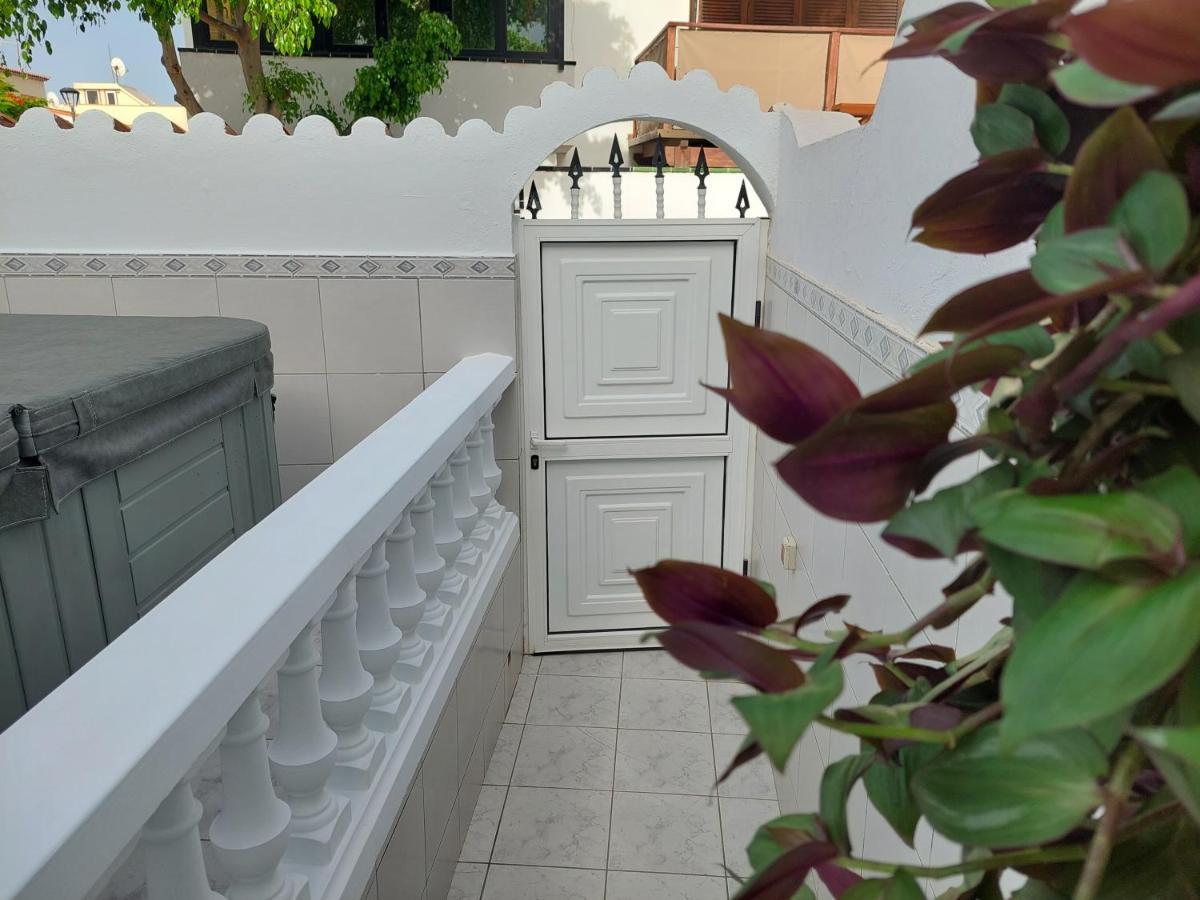 Jacuzzi House Sunflower Коста-дель-Силенцио Экстерьер фото